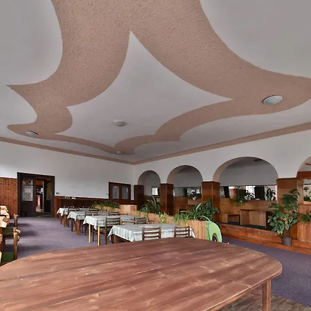 Hotel Svaty Hubert 2*